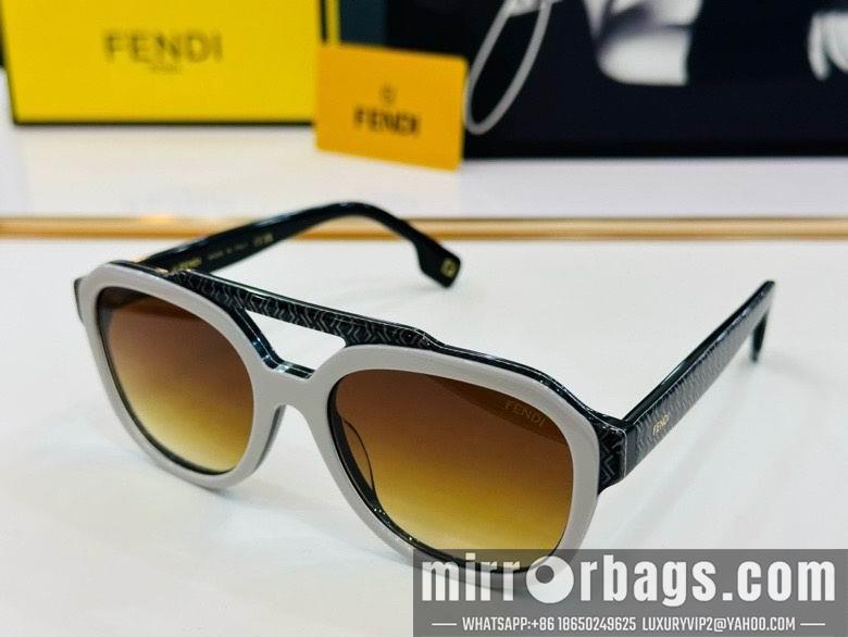 Fendi Glasses smx118