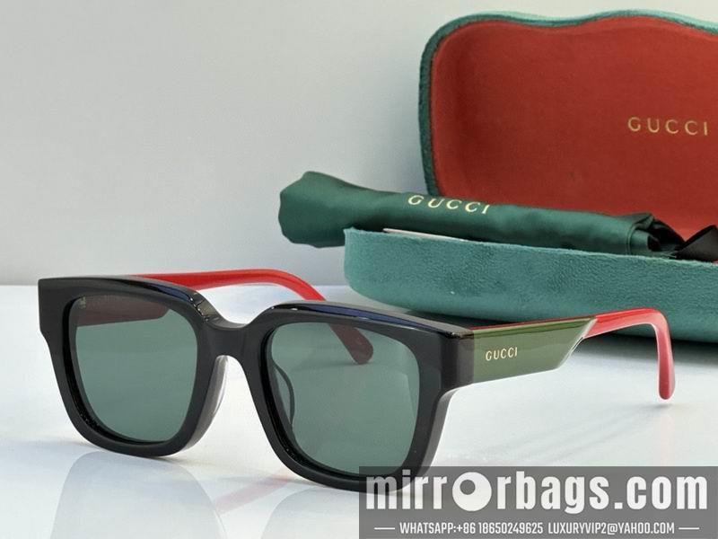 Gucci Glasses smh17
