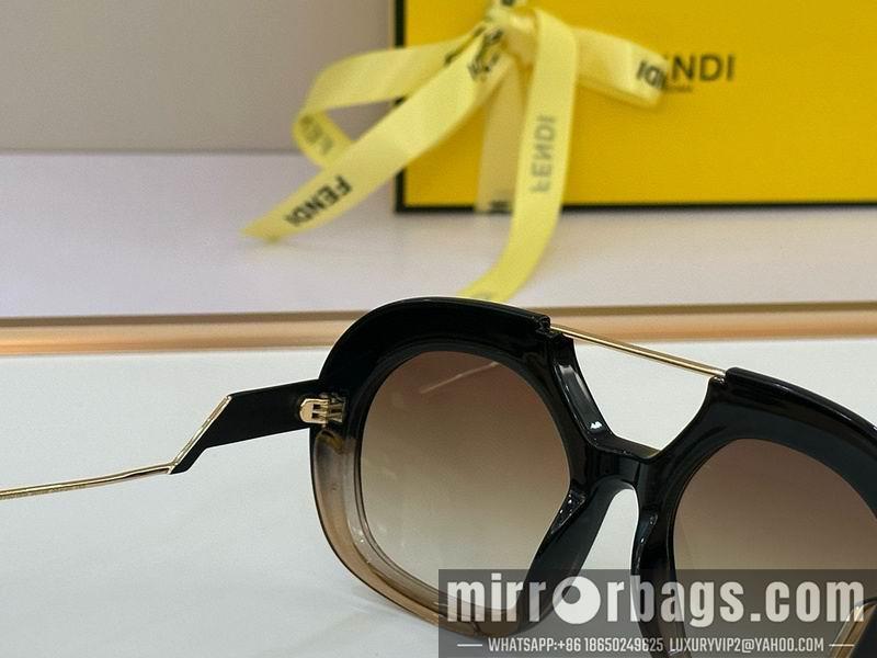 Fendi Glasses smx55