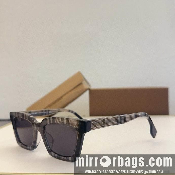 Burberry Glasses smx92