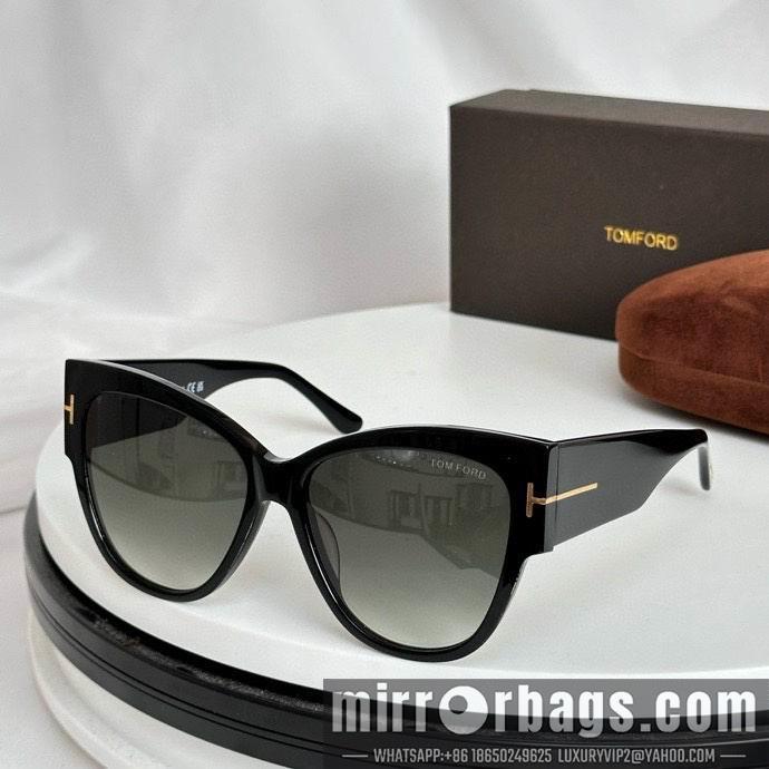Tom Ford Glasses smx91