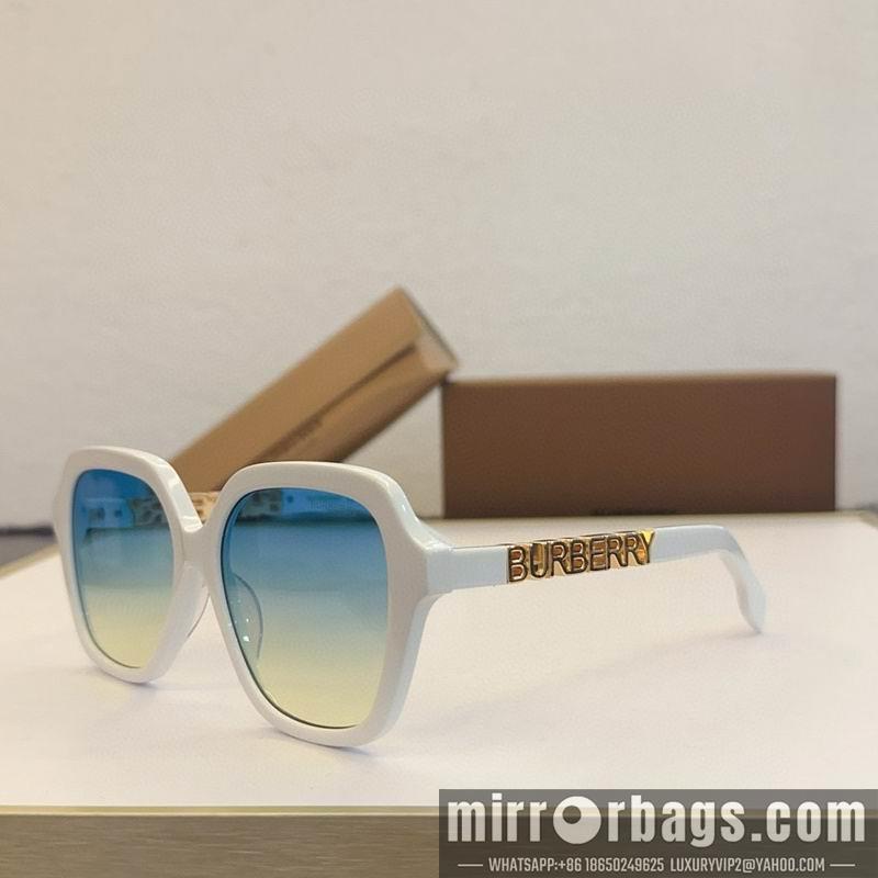 Burberry Glasses smx70