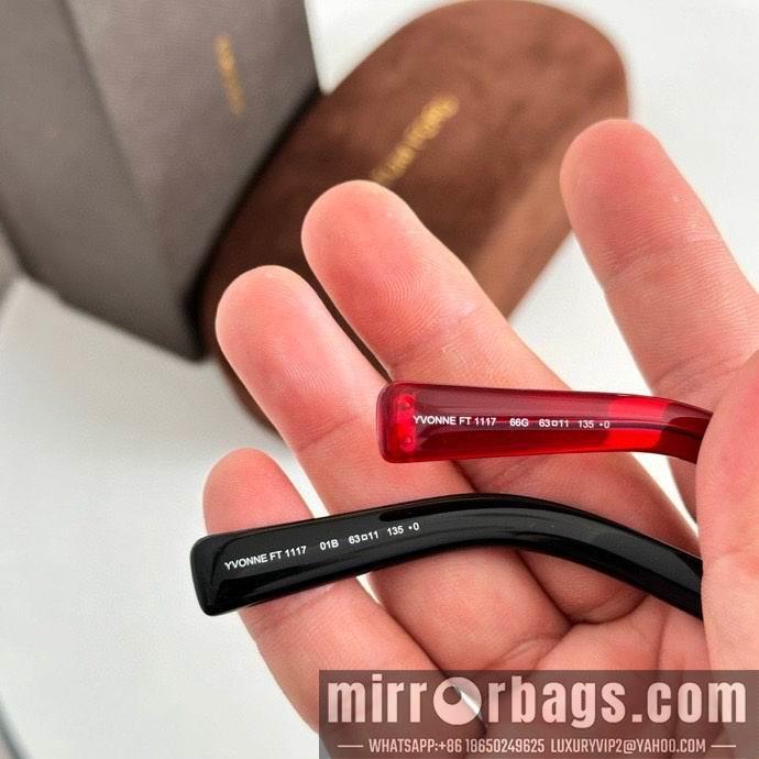 Tom Ford Glasses smx153