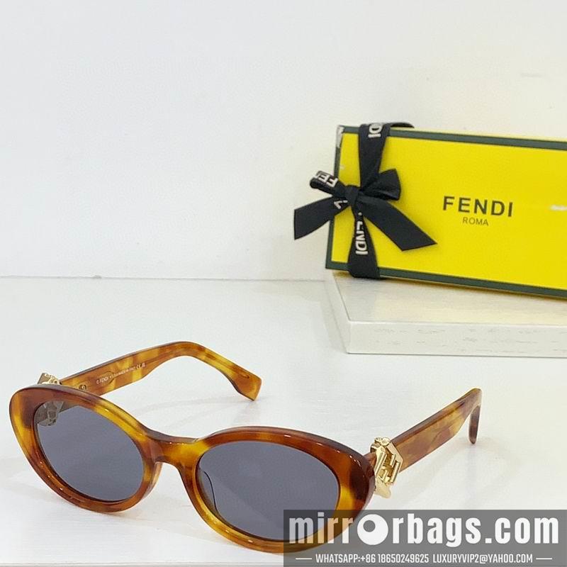 Fendi Glasses smh54