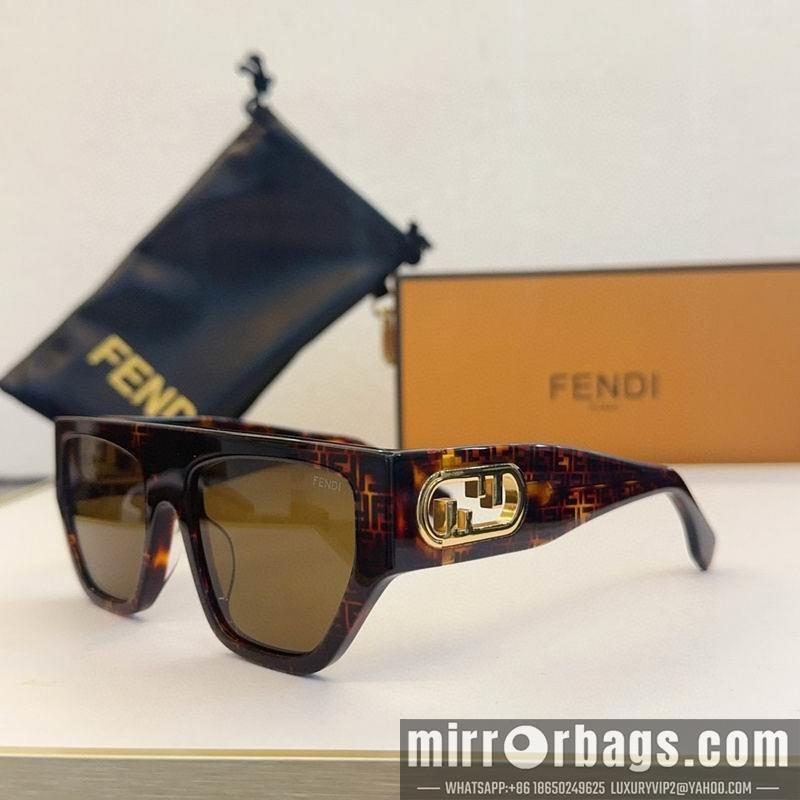 Fendi Glasses smx151