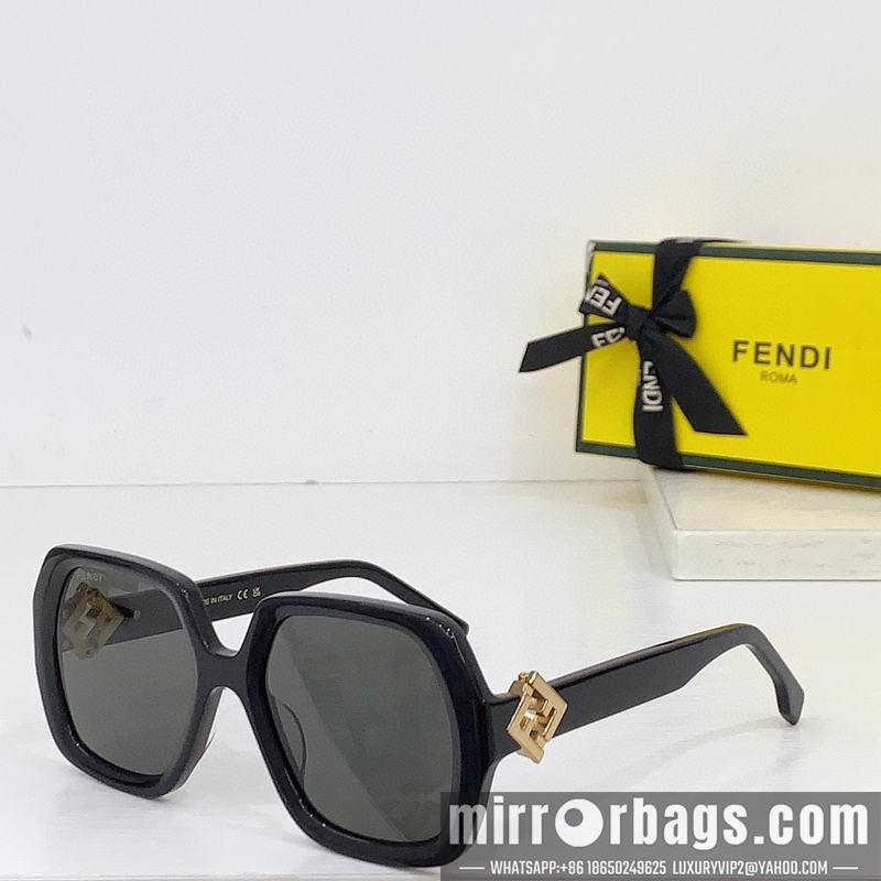 Fendi Glasses smh36