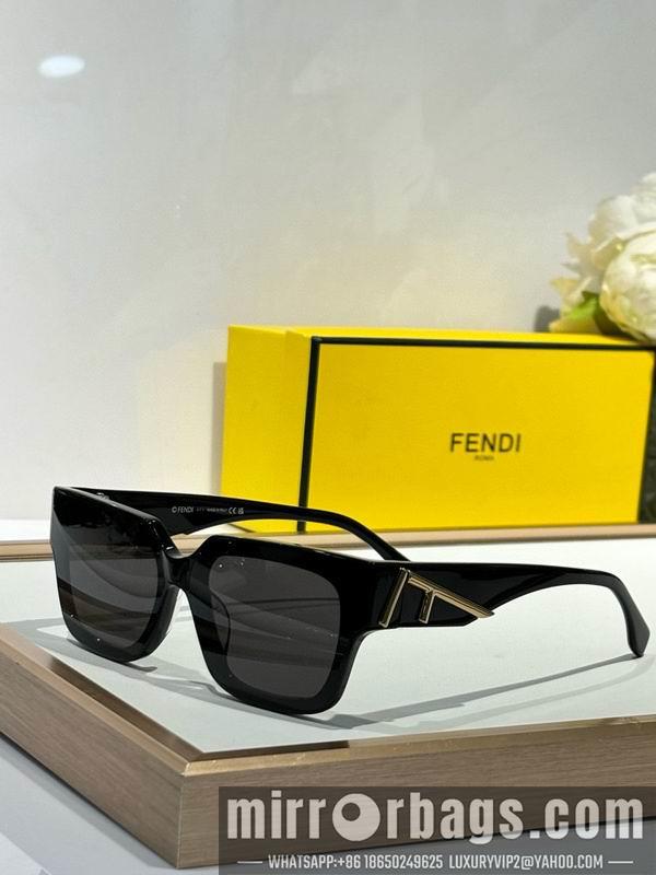 Fendi Glasses smh94