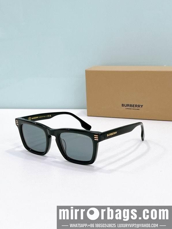 Burberry Glasses smx77