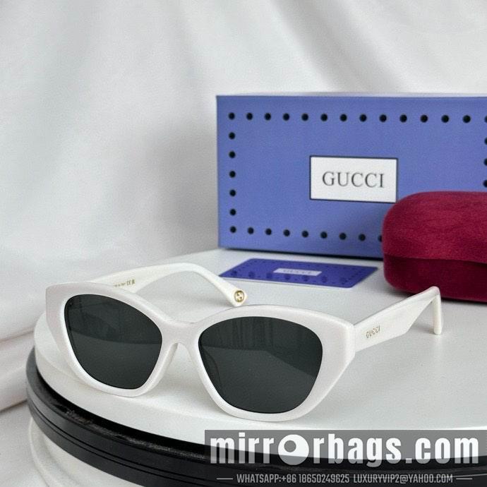 Gucci Glasses smr67