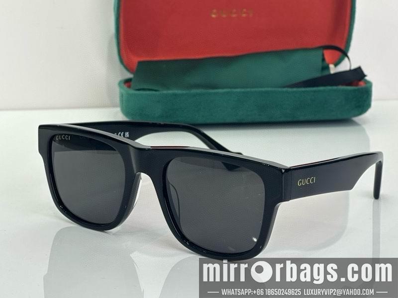 Gucci Glasses smx73
