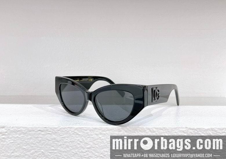 DG Glasses 010215