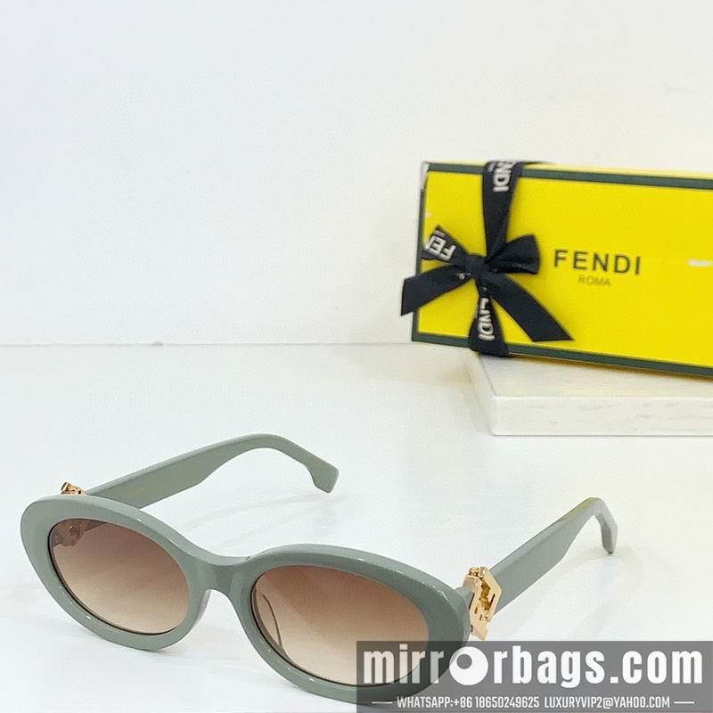 Fendi Glasses smh32