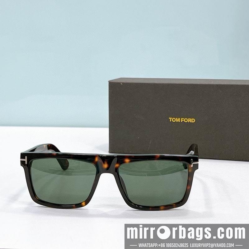 Tom Ford Glasses smx52