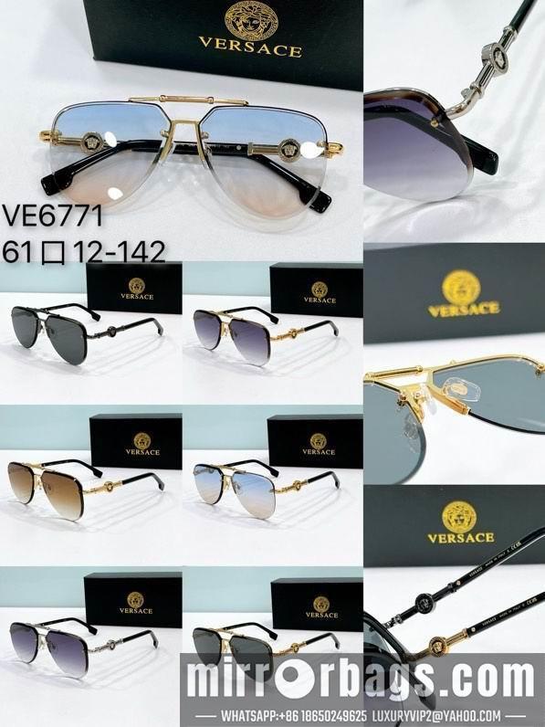Versace Glaases smx147