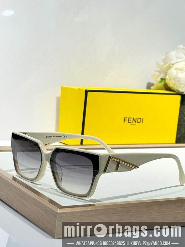 Fendi Glasses smh94