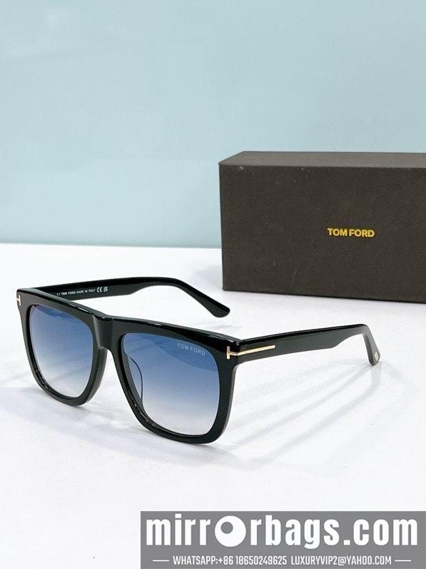Tom Ford Glasses smx127