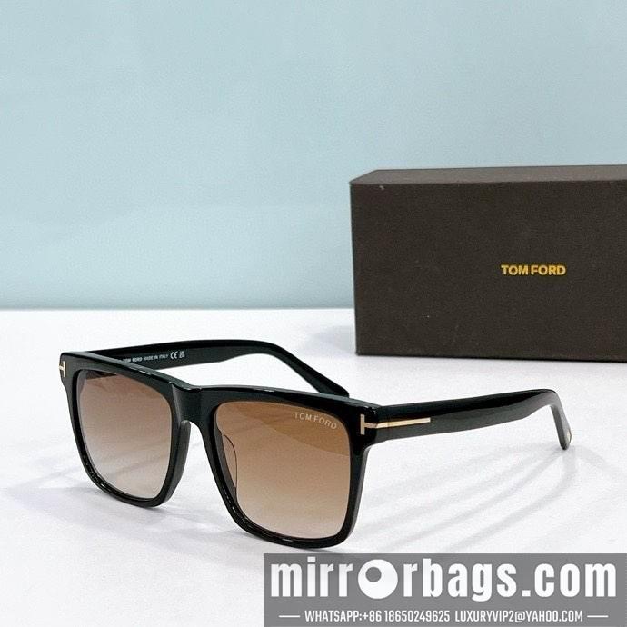 Tom Ford Glasses smx117