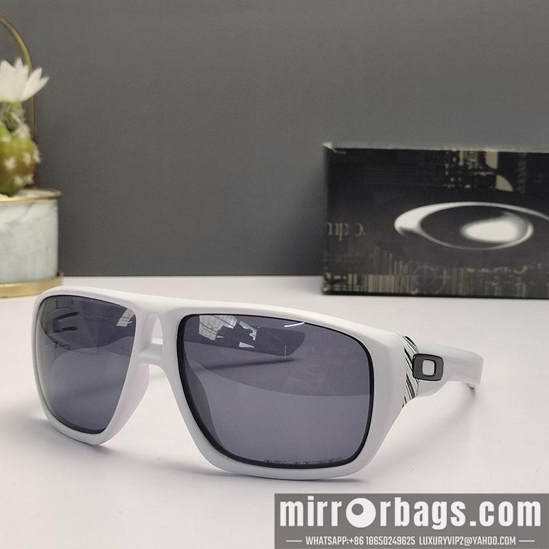 Oakley Glasses 03smh32