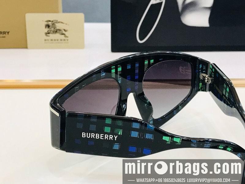 Burberry Glasses smx19