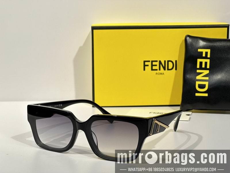 Fendi Glasses smh124