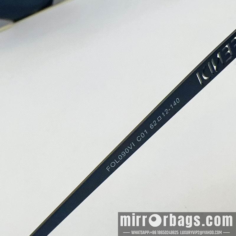 Fendi Glasses smx153