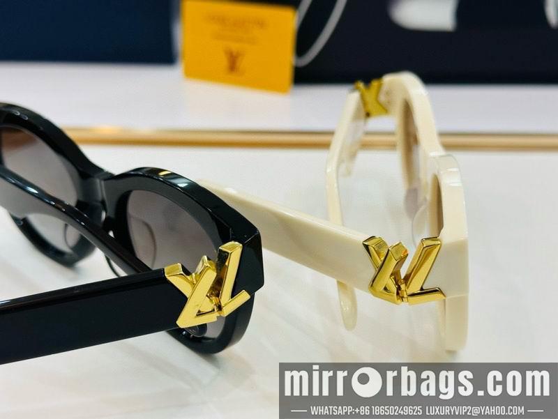 LV Glasses smr74
