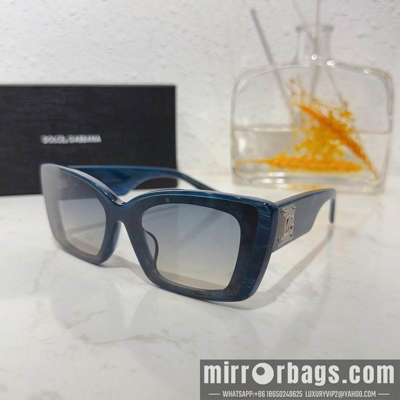 DG Glasses 010210