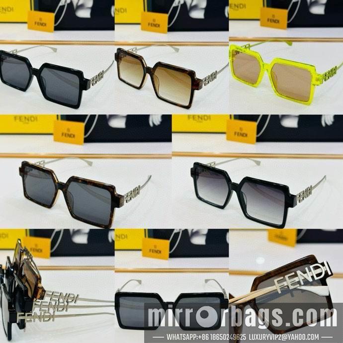 Fendi Glasses smx114