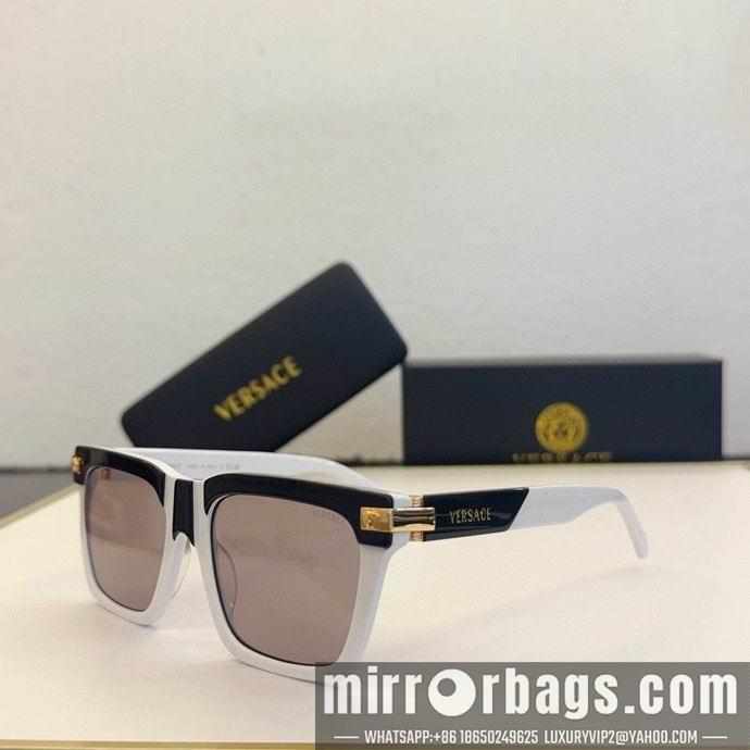 Versace Glaases smx183