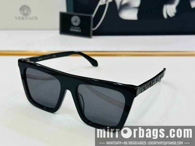 Versace Glaases smx84
