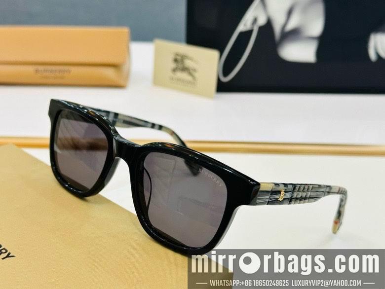 Burberry Glasses smx23