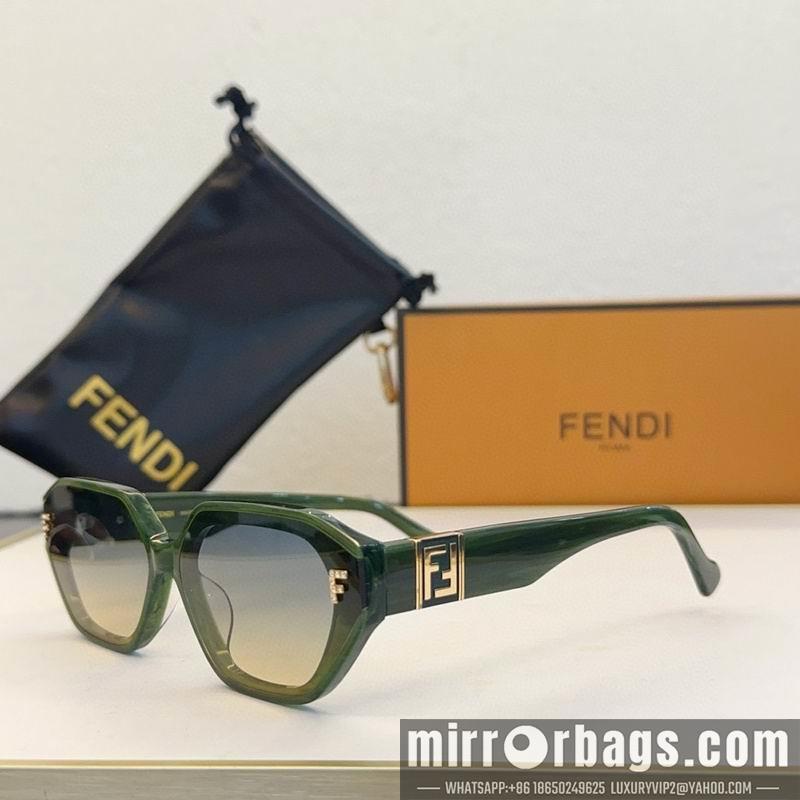 Fendi Glasses smx141