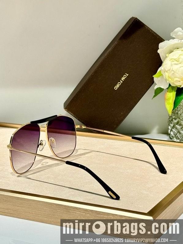 Tom Ford Glasses smx158