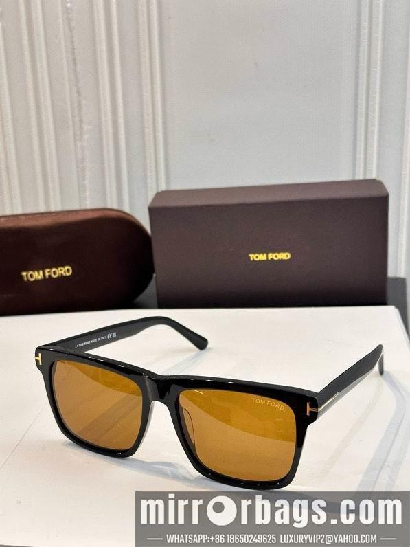 Tom Ford Glasses smx66