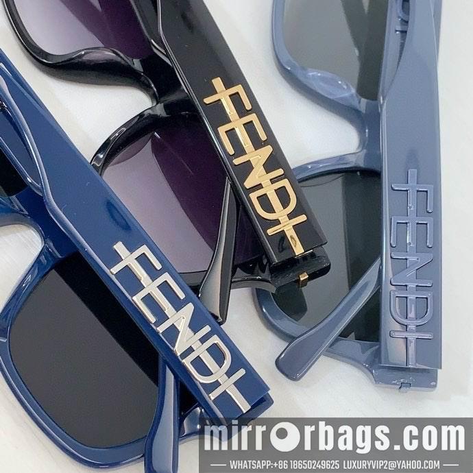 Fendi Glasses smx154
