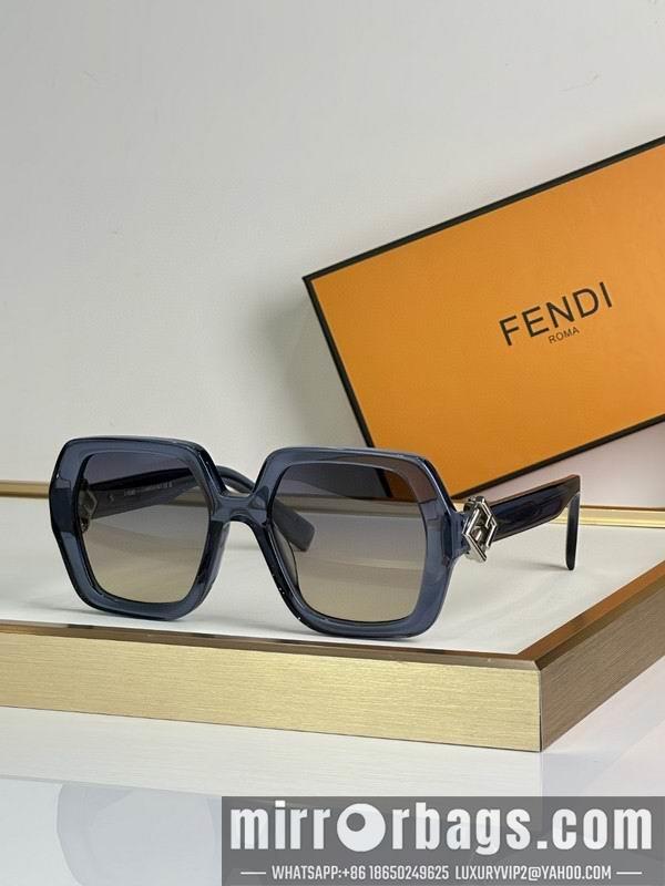 Fendi Glasses smh86