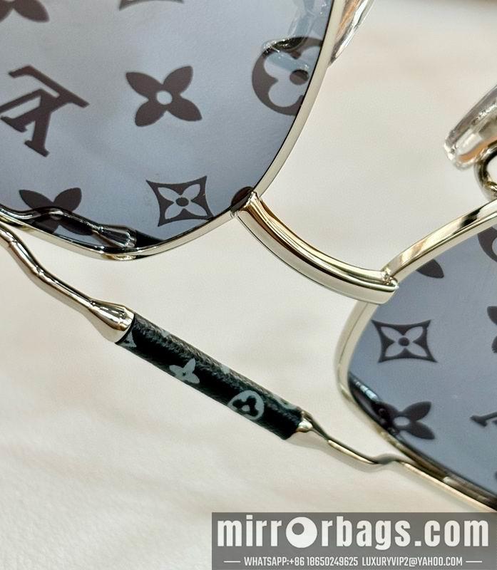 LV Glasses smr47