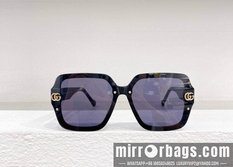 Gucci Glasses smx102