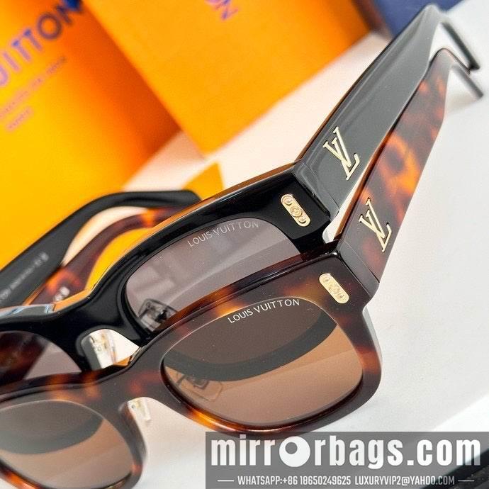 LV Glasses smx195