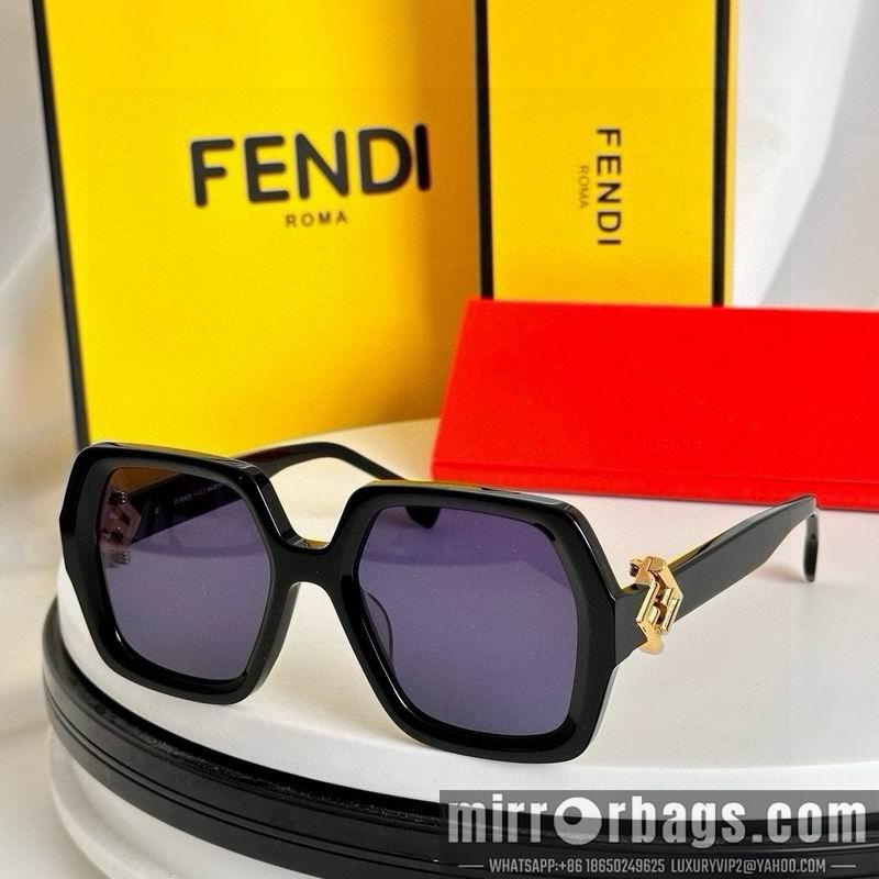 Fendi Glasses smh100