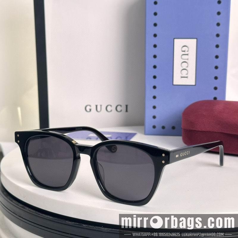 Gucci Glasses smh200