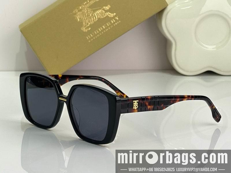 Burberry Glasses smx51