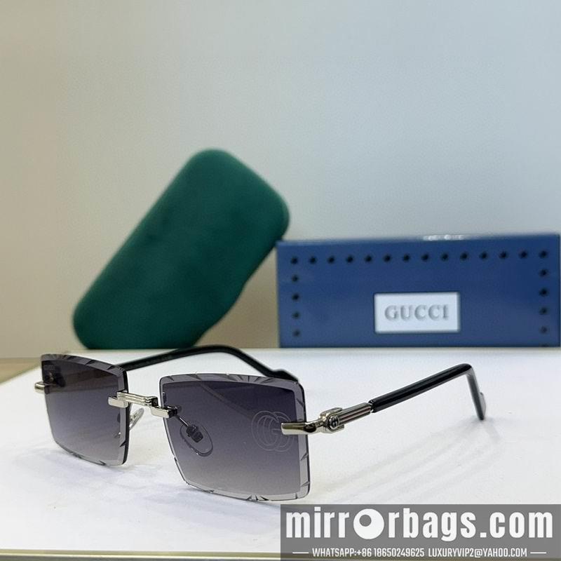 Gucci Glasses smh57