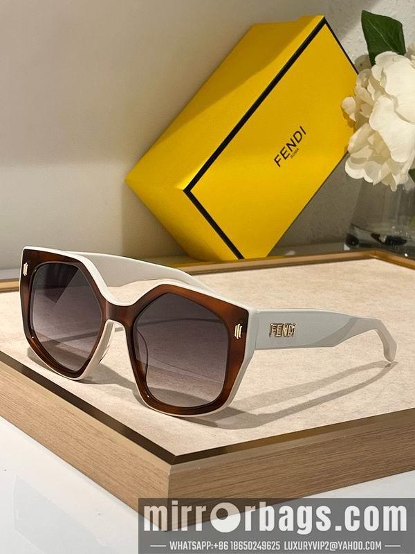 Fendi Glasses smx92