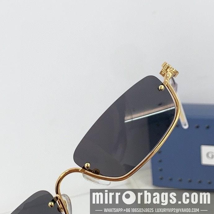 Gucci Glasses smx143