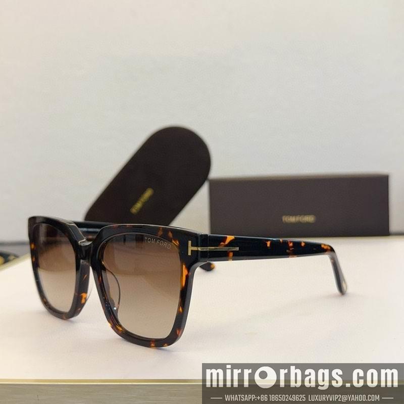 Tom Ford Glasses smx144