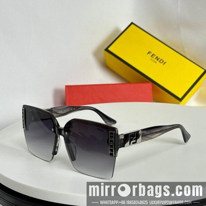Fendi Glasses smx59