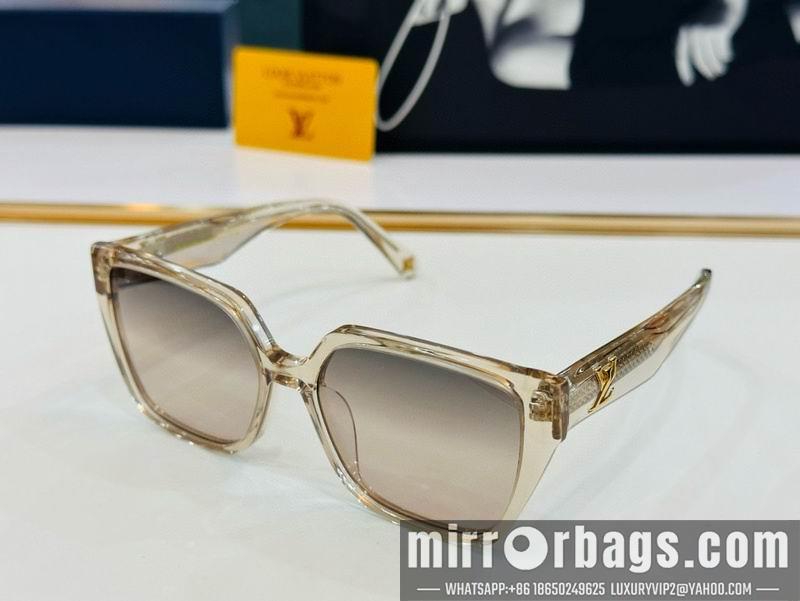 LV Glasses smr70