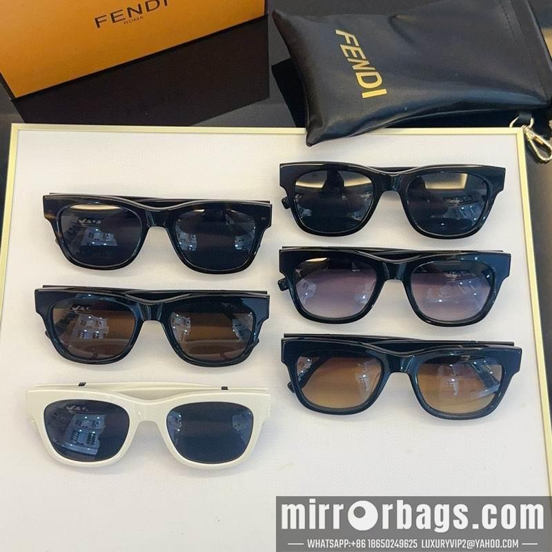 Fendi Glasses smx144