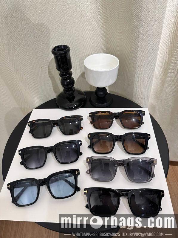 Tom Ford Glasses smx107